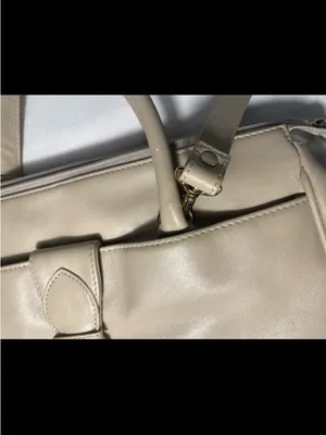 Liz Claiborne Classic Cream Leather Satchel Handbag thumbnail 5