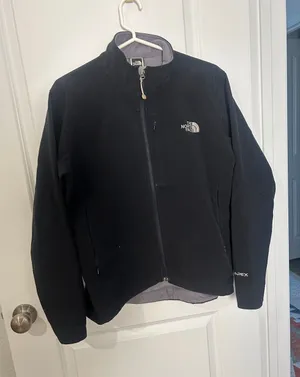 The North Face Black Lightweight Softshell Jacket thumbnail 1