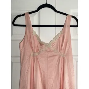 Mistee Vintage Nightgown Lingerie Womens Pink Lace Empire Waist Nylon USA Size M thumbnail 4