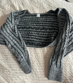 Target Cardigan Sweater Cropped thumbnail 1