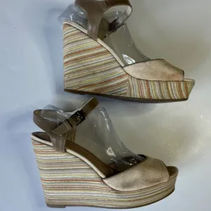 LC Lauren Conrad Dakota Natural Wedge Sandals thumbnail 8