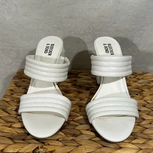 Bleecker & Bond Dorothy Block Heel Sandals White Strappy Slip On Size 6 thumbnail 6