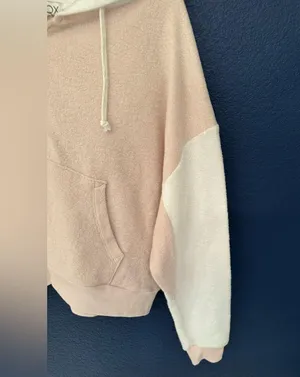 Wildfox Milk Run Women’s Cream & White Hoodie Size Small thumbnail 5