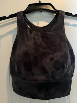 Lululemon sports bra size 4 thumbnail 1