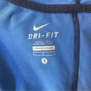 NIKE Women's Half Zip Blue Dri-Fit Running Athletic Hoodie Sweatshirt Size Small thumbnail 5