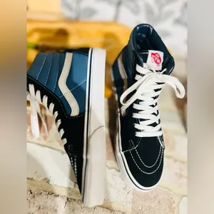 Vans SK8-HI unisex women’s 8.5 and men’s 7.0 great condition Super clean!!! thumbnail 5