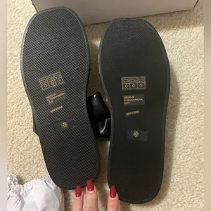 Bamboo Black Slide Sandals thumbnail 6