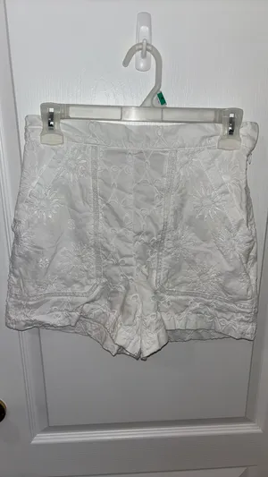 White Zara shorts  thumbnail 2