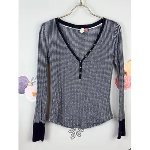 Pilcro from Anthropologie Black Henley Striped Ribbed Long Sleeve - Size - XS thumbnail 2