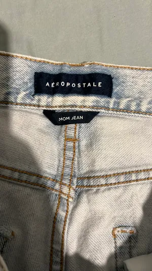 Aeropostale Ripped “Mom” Jeans thumbnail 3