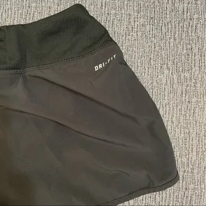Nike Women’s Athletic Shorts thumbnail 7