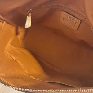 coach Gallery Tote In Signature Canvas With Patches CJ603 thumbnail 9