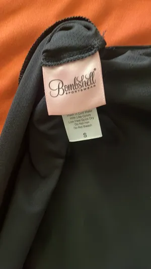Bombshell, black side tie top thumbnail 3