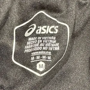 ASICS Grey Athletic Shorts Women’s Medium thumbnail 3