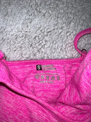 Pink Activewear Set thumbnail 4