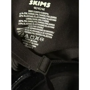 Skims Body Molded Mid Thigh Bodysuit onyx 4x New with tags thumbnail 5