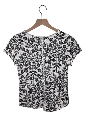 Anthropologie Press Relief Pilcro Spliced-Neck Tee Size Small Black White Floral thumbnail 15