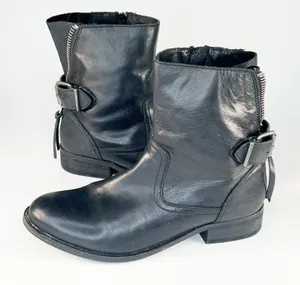 Aldo Black Leather Moto Motorcycle Buckle Ankle Boots Booties Women 7.5 thumbnail 1