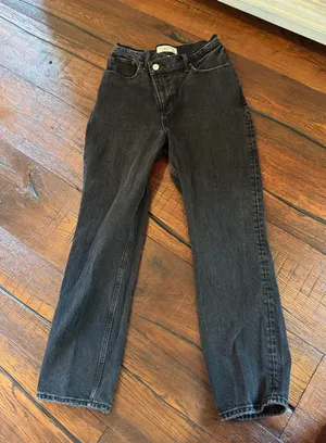 Abercrombie 90s Ultra High-Rise Jeans Curve Love thumbnail 1