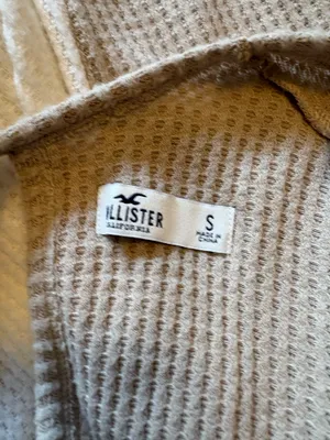 Hollister Top thumbnail 3