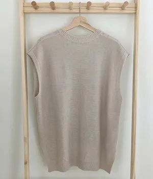 Boutique oversized Cream Knit Vest thumbnail 4