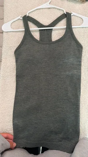 Lululemon Tank Top thumbnail 1