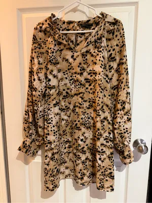Banana Republic Beige & Black Animal-Print Long Sleeve Dress thumbnail 1