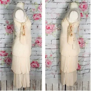 Lulu’s keepsake the label NWT All Time High Nude Lace Off-the-Shoulder Dress thumbnail 9