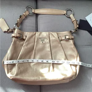 GORGEOUS DRESSY PRADA BAG 🌹🌹🌹 thumbnail 5