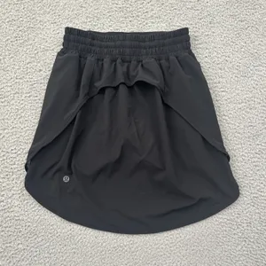 Lululemon Hotty Hot Skirt Skort Black Athletic Athleisure Golf Women's 2 Tall thumbnail 2