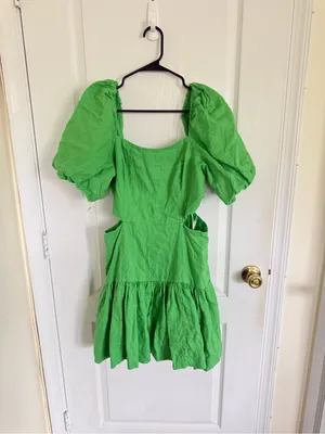 Lilly Pulitzer Kylanne Puff Sleeve Linen Mini Dress in Gecko Green thumbnail 2