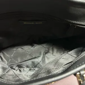 Michael Kors Black Jet Set Travel Extra-Small Logo Top-Zip Tote Bag thumbnail 4