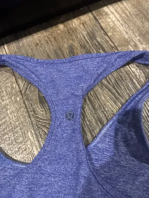 Lululemon tank top thumbnail 3