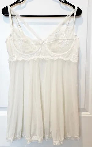 Vtg Womens White Lace Lingerie Top XL Feminine Romantic Dainty Wedding Night thumbnail 1