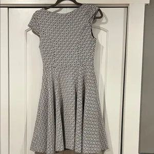 Maeve Geometric Black and White‎ Mini Dress XS thumbnail 5