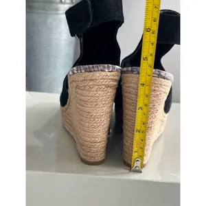 Marc Fisher Black Suede Peep Toe Espadrille Wedge Sandals Size 6.5M‎ thumbnail 5