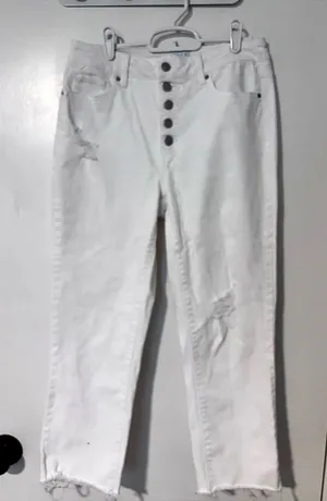 Time and Tru High Rise Button Fly Cropped Jeans Straight Leg Jeans White Waist thumbnail 1