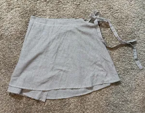 Brandy Melville Striped Wrap Skort Tie Waist Mini Skirt 100% Cotton Navy White thumbnail 1