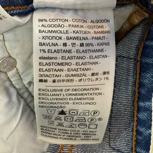 NWT Levi’s 501 Skinny Jeans in Blue Size 25 x 28‎ thumbnail 10