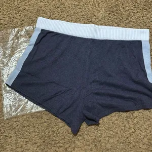 Aerie shorts thumbnail 1