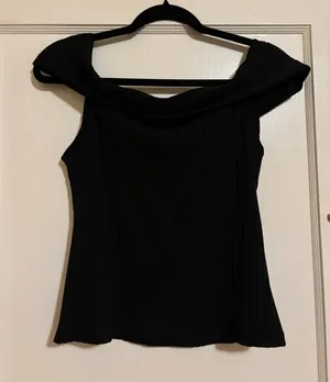 Madewell Off-The-Shoulder Top thumbnail 1