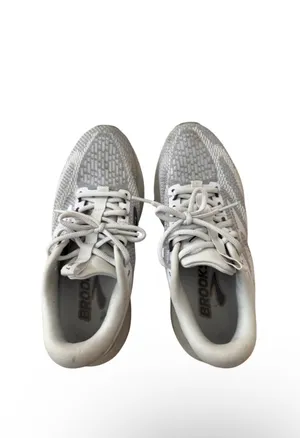 Women’s Brooks Revel 7 Oyster Gray Running Tennis Shoes (Size 7) thumbnail 5