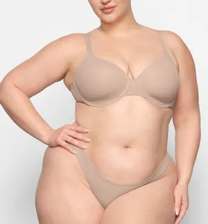 SKIMS T-Shirt Bra 38D thumbnail 1