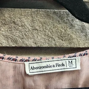 Abercrombie & Fitch flowy boho light pink print tassel top blouse medium thumbnail 4