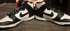 Nike Dunk High Black White Size 9 thumbnail 3