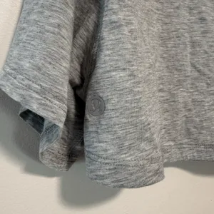Lululemon All Yours Boyfriend Ultra Crop Heathered Core Light Grey Size 6 thumbnail 7