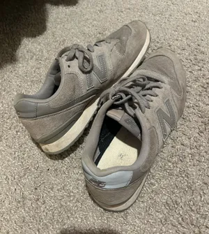 Gray New Balance  thumbnail 1