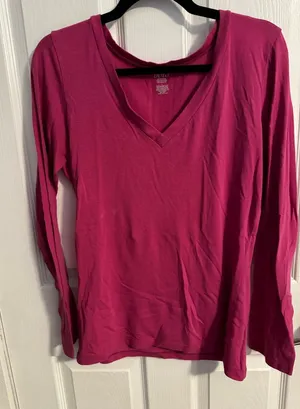 Women’s V neck Long Sleeve Too thumbnail 1