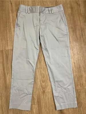 Banana Republic Light Gray Women's Capris with Belt Loops thumbnail 1
