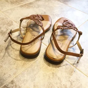 🆕 Naturalizer Soul Ready woven leather san… thumbnail 4